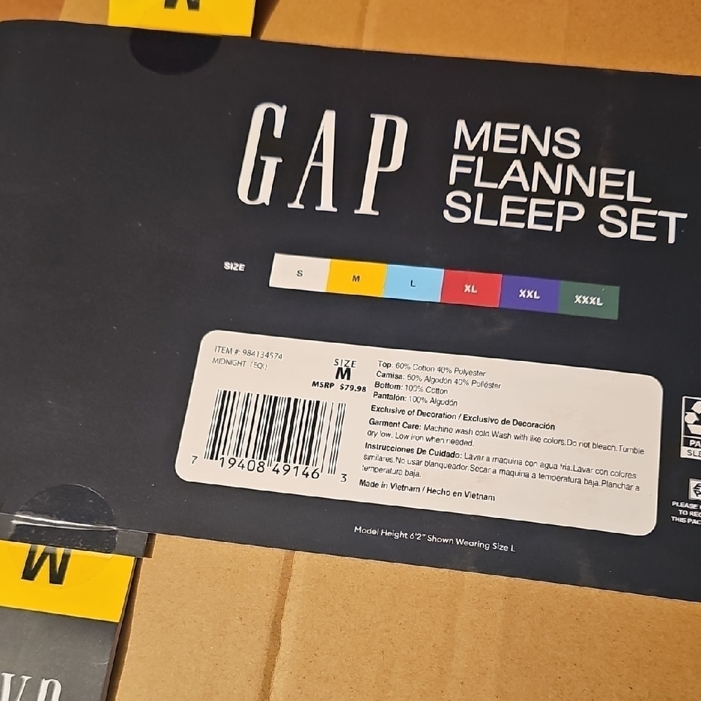 GAP NWT Men's Flannel Sleep Set - Navy and Plaid Size Medium - Picture 6 of 6